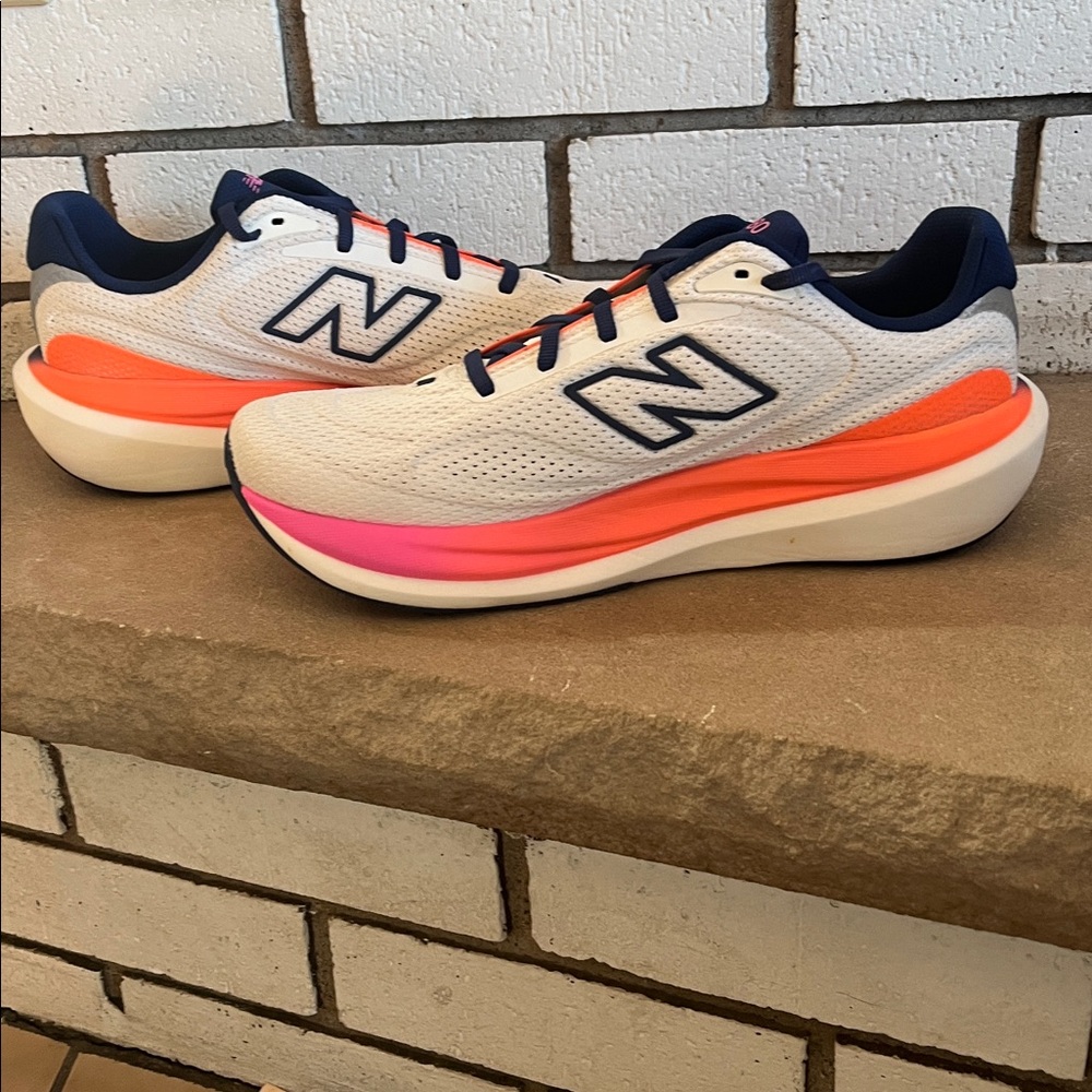 New Balance 1080v15 Running Shoe Size 10.5 Women Excellent Condition - Picture 9 of 11